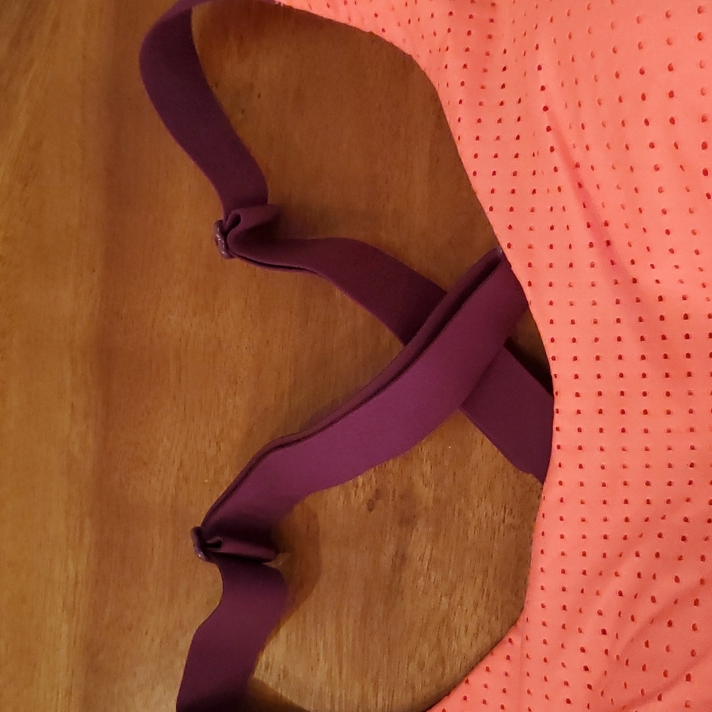 Sports bra - Picture 3 of 5